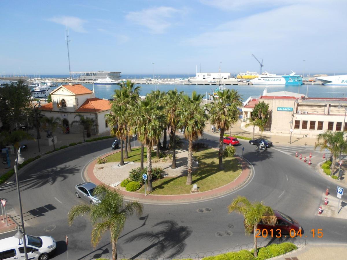 Denia Centro Puerto Apartment ภายนอก รูปภาพ